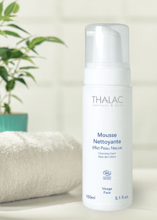 Mousse Nettoyante Effet Peau Neuve